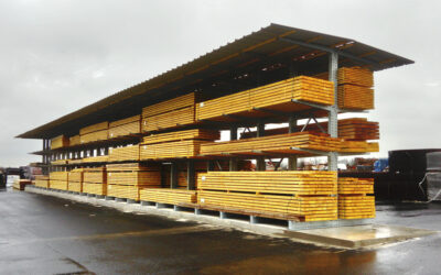 Cantilever extérieur avec toitures